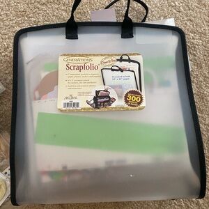 Scrapbook Generations Scrapfolio with Black Edges